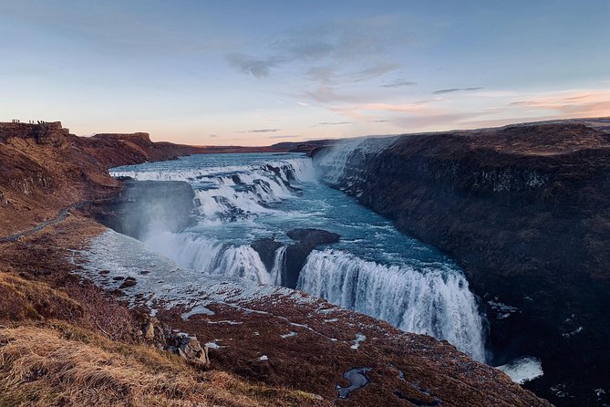 Golden Circle & Snorkeling in Silfra From Reykjavík with Free Photos - The 8:00 a.m. pickup and minibus ride