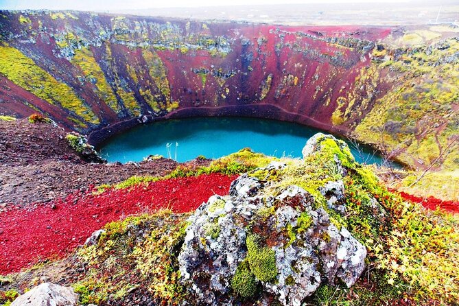 Golden Circle Tales, Tomato Farm & Kerid – Small Group from RVK - Gullfoss: the day’s biggest natural punch
