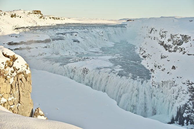 Golden Circle with extra G - Walking Through Þingvellir to Oxararfoss