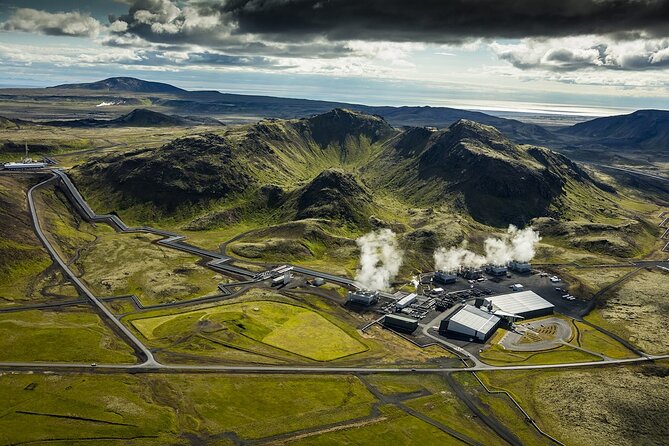 Helicopter tour from Reykjavik: Hengill Area with at site landing - Hengill geothermal area and the 25-minute stop