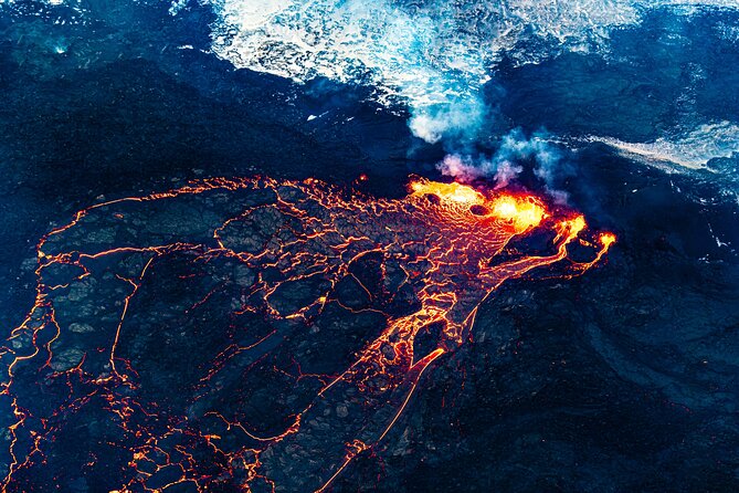 Helicopter Tour Over Iceland’s Reykjanes Volcano Eruption Site - Who will enjoy this most?
