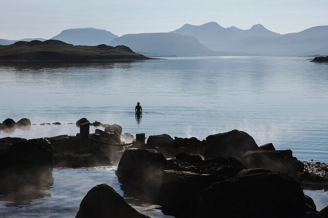 Hvammsvík Hot Spring with Return Transfers from Reykjavík - Food, drinks, towels, and changing facilities