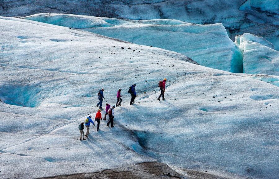 Iceland: 3-Day Golden Circle, South Coast, & Glacier Tour - Who should book this tour