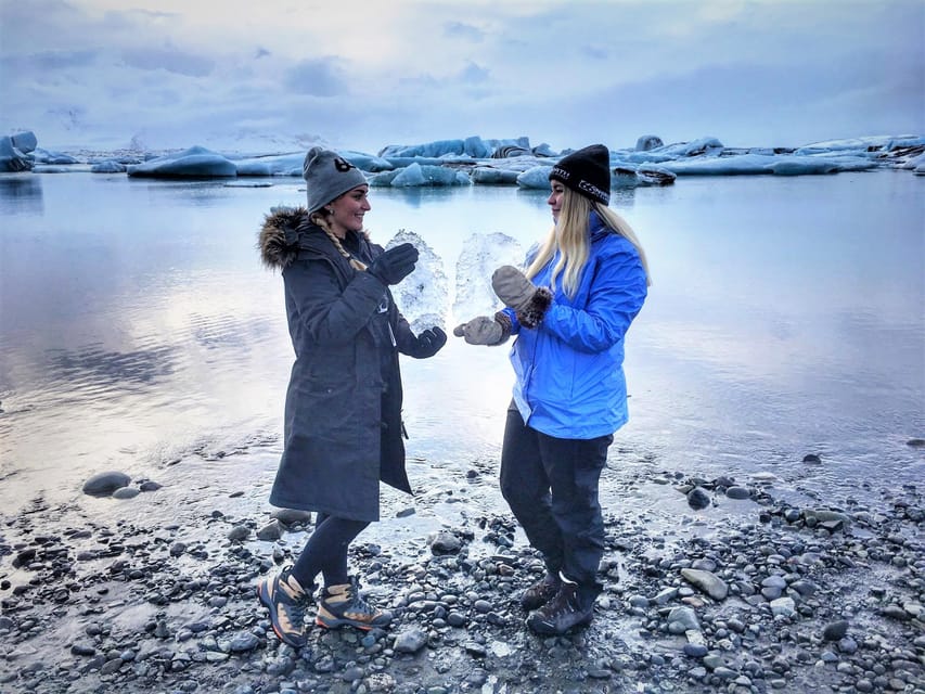 Iceland 3-Day Tour Golden Circle, Glacier Lagoon, & Ice Cave - Jokulsarlon and Diamond Beach