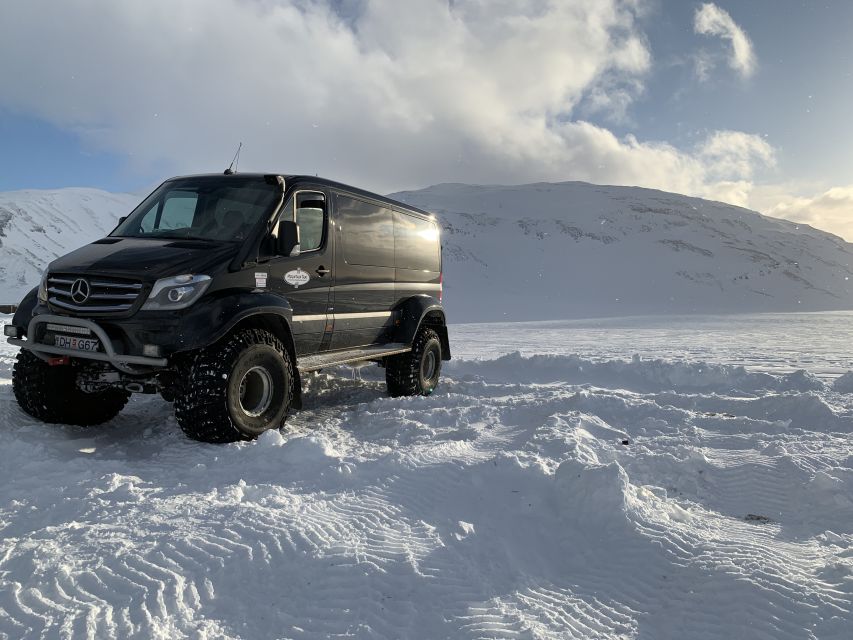 Iceland in a nutshell, private Super Jeep - Driving onto Langjökull glacier