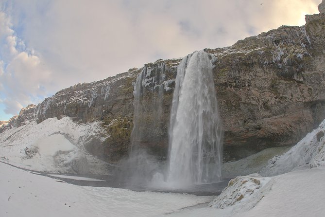 Iceland's south coast G spots - Reykjavik pickup and the long road south
