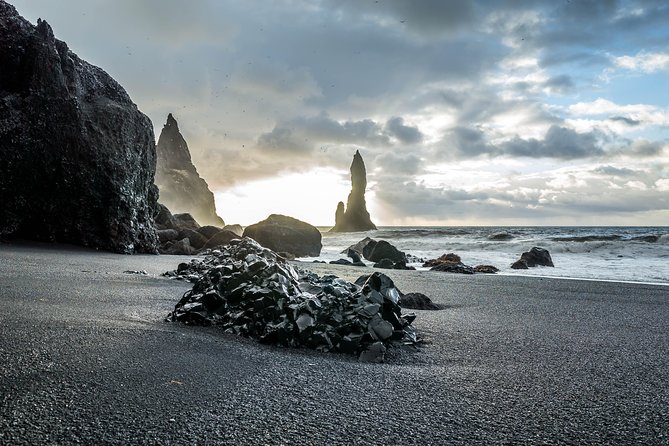 Jökulsárlón Glacier Lagoon and the South Coast Private Tour from Reykjavik - A short pause near Vík