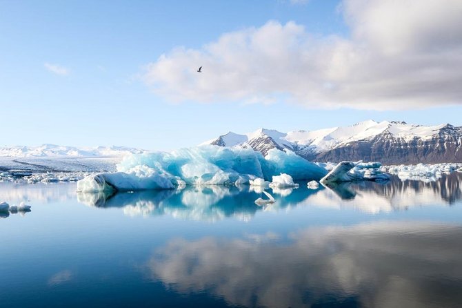 Jökulsarlón Glacier Lagoon Tour - Why Jökulsárlón makes this a serious day trip