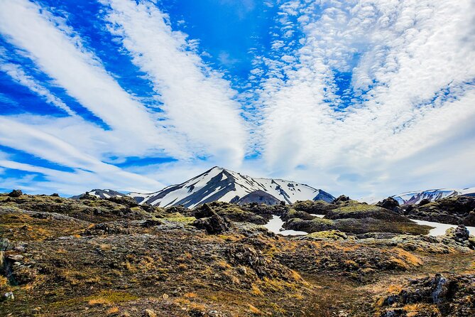 Landmannalaugar, Hekla, Sigoldugljufur 4x4 tour with Hiking - Guides, group size, and the feel of the day