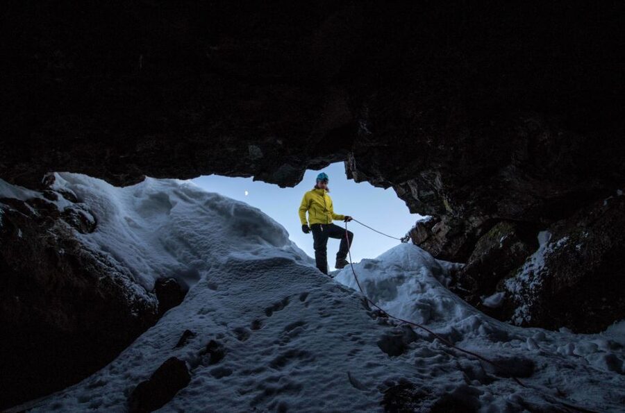 Leidarendi Cave: Lava Tunnel Caving from Reykjavik - What to bring and what to leave behind