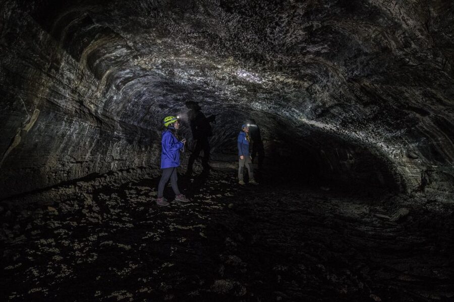 Leidarendi Cave: Lava Tunnel Caving from Reykjavik - What the three-hour outing feels like