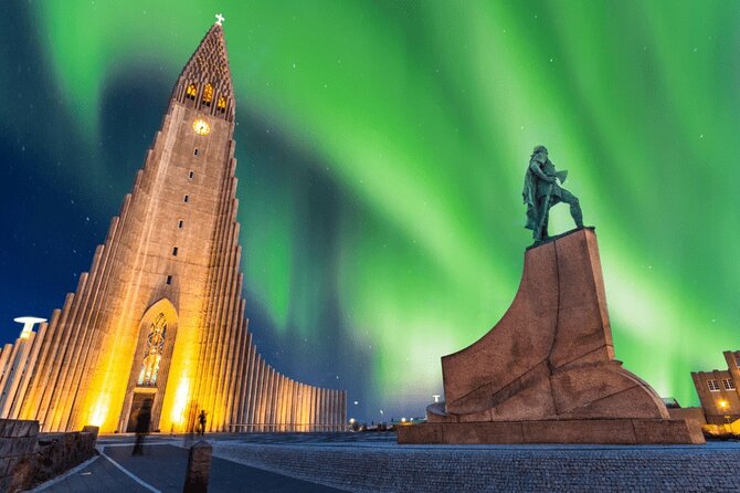Northern Lights 3 Hours Private tour - Leaving Reykjavik for darker skies