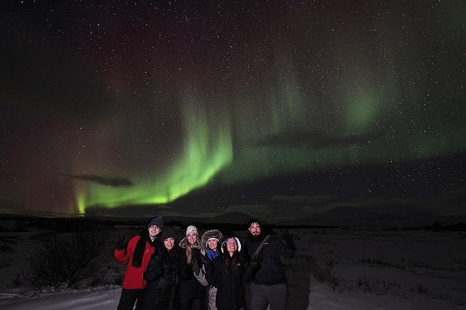 Northern Lights and Stargazing Small-Group Tour with Local Guide - Waiting in Icelandic cold