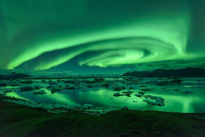 Northern Lights Guided Bus Tour from Reykjavik - Pickup, return, and timing problems