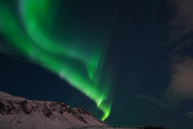 Northern Lights In luxury off-road SUV with Photos and Treats - Who will get the most value