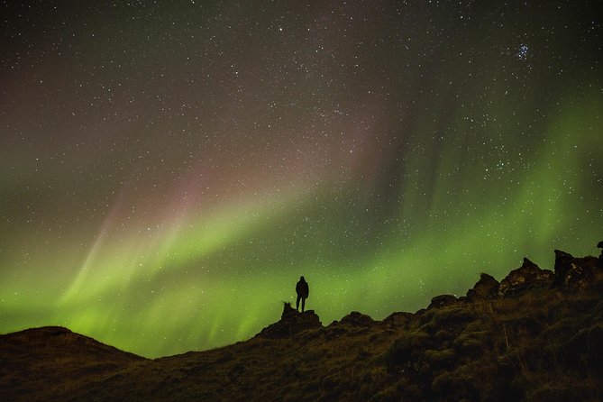 Northern Lights Night Tour from Reykjavik - Coach Comfort Versus a Small Group