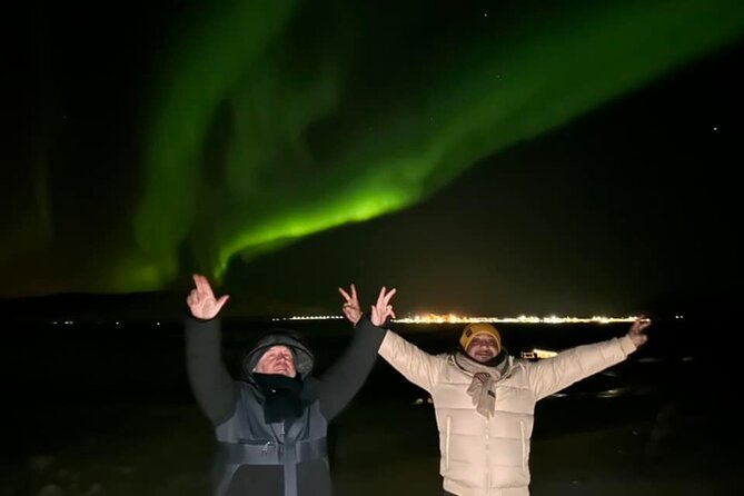 Northern Lights Private Guided Tour With Professional Photos - Guide service and the pickup details