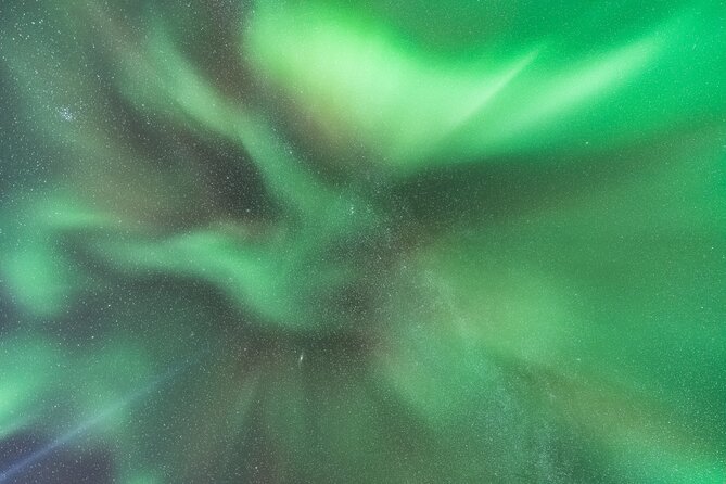 Northern Lights Small Group Tour from Reykjavik with Free Photos - Who should book this northern lights tour?