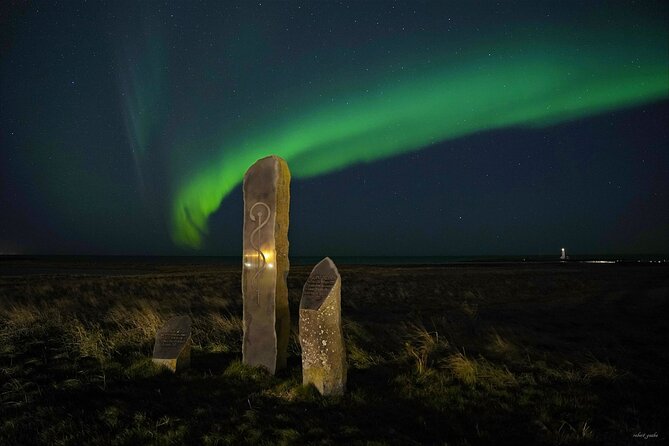 Northern Lights Small-Group Tour with Hot Chocolate & Photos - The photography is a real part of the value