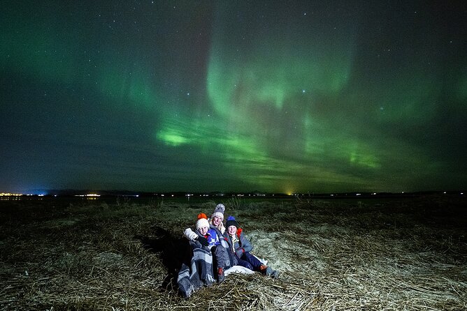 Northern Lights Small Group Tour with Photos - What the four to five hours feel like