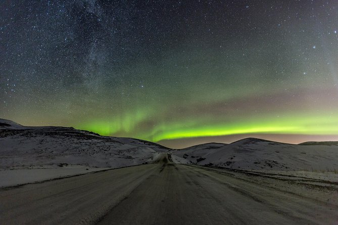 Northern Lights Tour from Reykjavik in a Super Jeep - Waiting under the Icelandic night sky