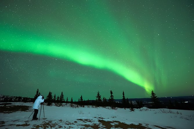 Northern Lights Tour from Reykjavik with Lifetime Guarantee - Chasing the aurora beyond Reykjavik