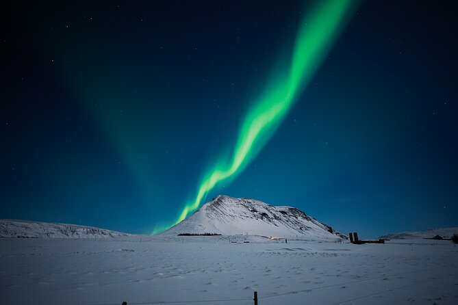 Northern Lights Tour with Photos, Snacks, Warm Snowsuits, Chairs - Heimir’s aurora lessons and camera help