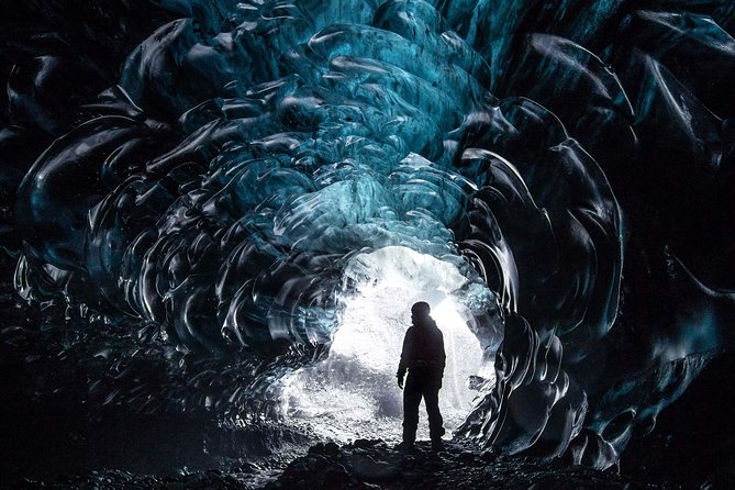 Private 2-Day Glacier Lagoon, Ice Cave and Northern Lights - Diamond Beach is the perfect final contrast