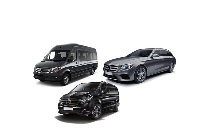 Private Airport Transfer between KEF Airport & Reykjavik - A calm first ride from Keflavik to Reykjavik