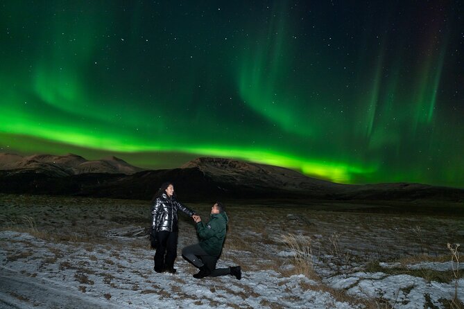 Private Aurora Hunt with Photos in Super Defender - The value of a private aurora hunt