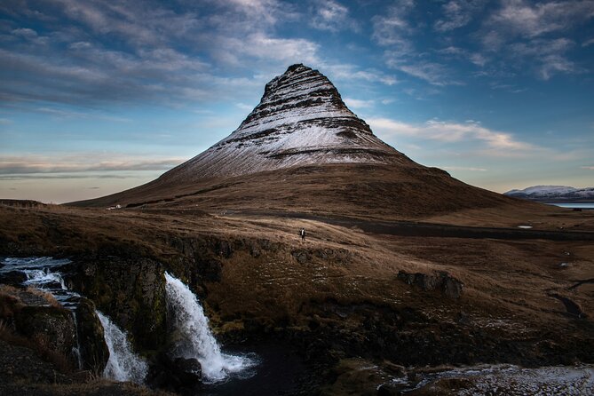Private Exploration of The Snæfellsnes Peninsula - Arnarstapi’s Cliffs and Fishing-Village Setting