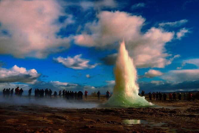 Private Golden Circle Tour by Luxury SUV from Reykjavik - Þingvellir, where geology and government meet