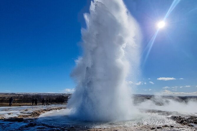 Private Hire Adventure Guide & Vehicle - South Coast, volcanoes, and geothermal stops