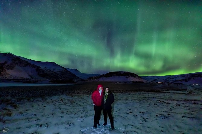 PRIVATE Northern light photo infused tour - Hot chocolate before returning to Reykjavik