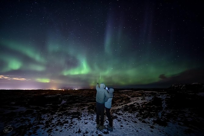 PRIVATE Northern light photo infused tour - How the $1,190 price works for your group