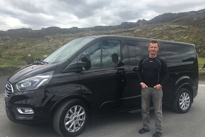 Private Reykjavík Round Trip Airport Transfer - What the private vehicle changes