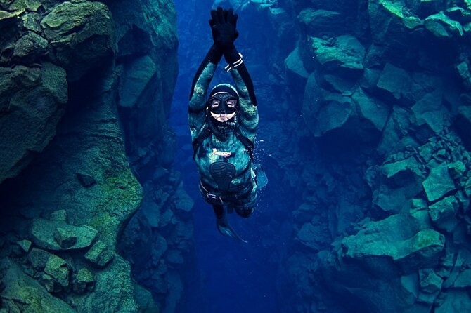 Private Silfra Snorkel Tour - What makes Silfra special