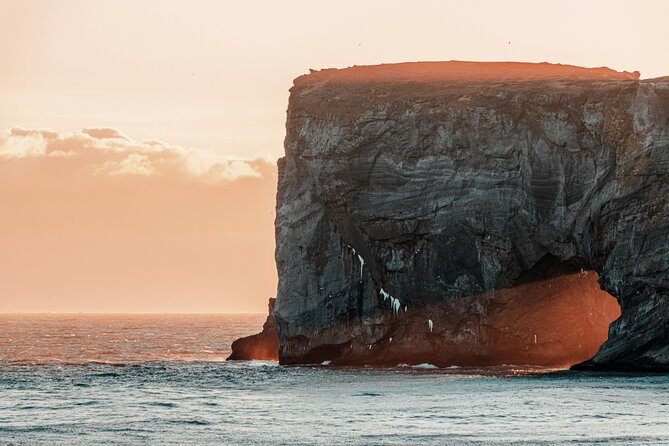 Private South Coast Tour: A Journey to Iceland’s Stunning Shore - Seljalandsfoss and Gljúfrabúi: two waterfalls, two moods