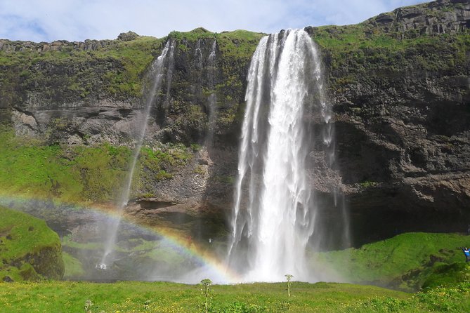 Private South Coast Tour from Reykjavik - Vík: lunch, a church, and a useful pause