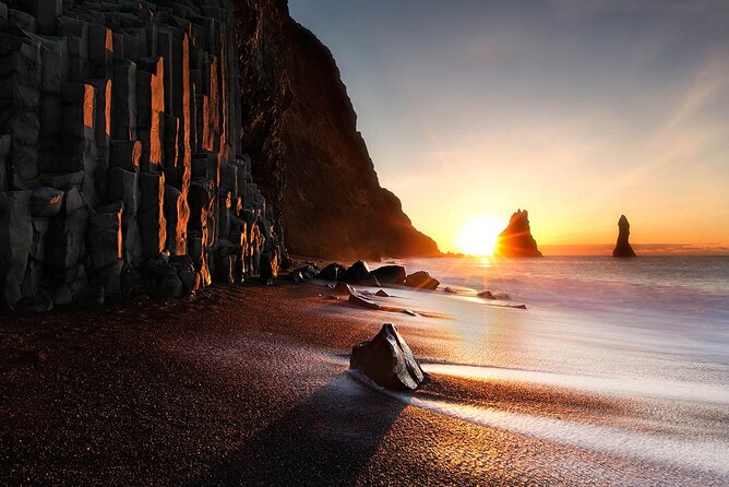 Private South Coast Tour with Katla Ice Cave - Skogafoss and the 527-step choice