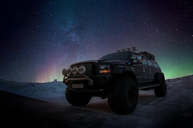 Private Super Jeep Northern lights hunt from Reykjavik - Leaving Reykjavik around 8:00 pm