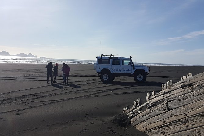 Private Superjeep Full-Day South Coast and Eyjafjallajokull Volcano Sights - What the Superjeep adds to the day