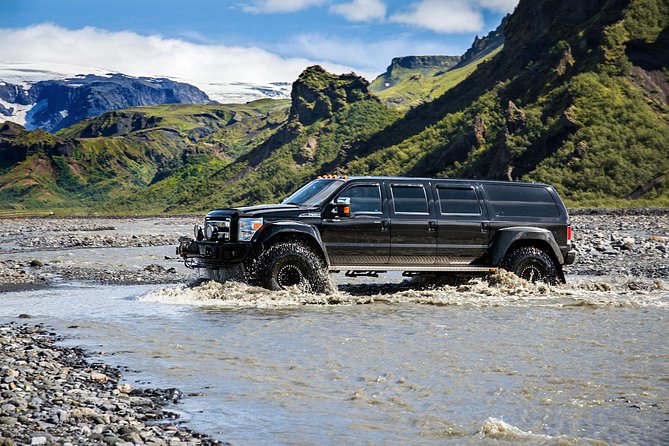 Private Thorsmork Super Jeep Tour - Gigjokull and the memory of the 2010 eruption