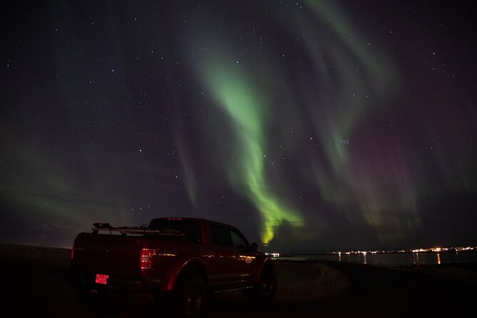 Private tour / Aurora Hunt - Northern Lights Super Jeep Tour - Is the High Group Price Worth It?