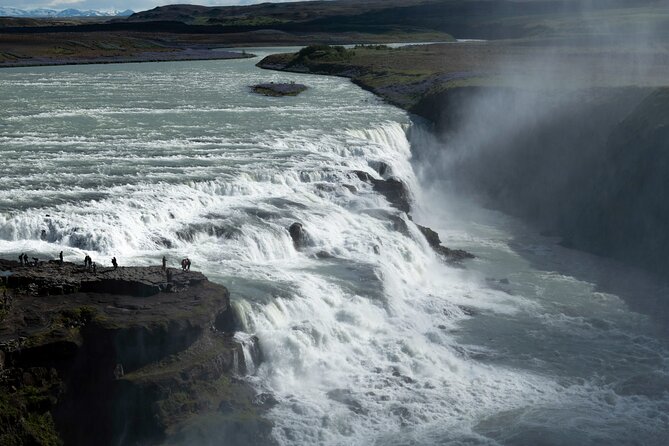 Private Visit Golden Circle Essentials - Thingvellir reveals Iceland’s political and geological story