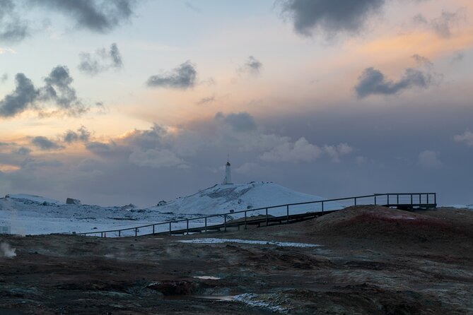 Reykjanes Peninsula Private tour Iceland - What the private vehicle adds