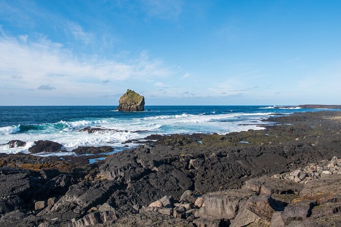 Reykjanes Peninsula: Volcanos & Blue Lagoon Self-Guided Tour - Gunnuhver and Reykjanes Lighthouse