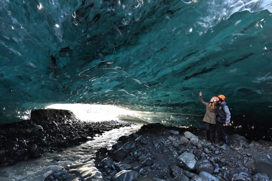 Reykjavik: 3-day South Coast and Golden Circle Experience - Day three: Jökulsárlón and Diamond Beach