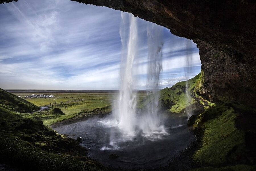 Reykjavik: 3-day South Coast and Golden Circle Experience - Who should book this Iceland tour?