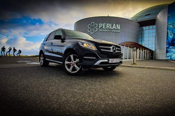 Reykjavik area to Keflavik Private Luxury Airport Transfer - Very early departures and day-or-night service